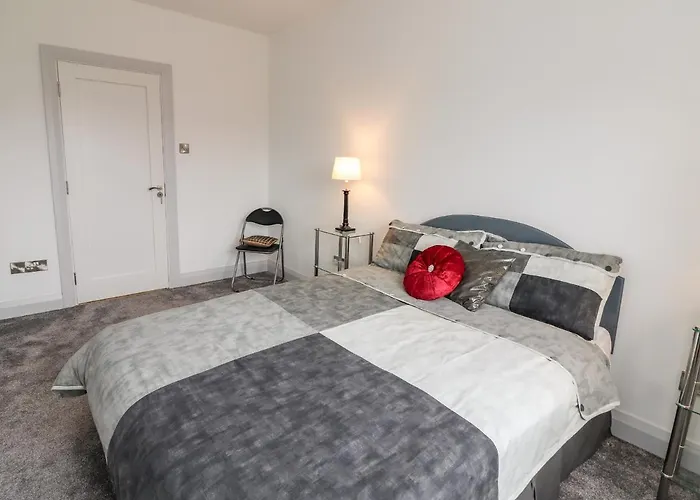 Coolnaharragill Lower * Killarney